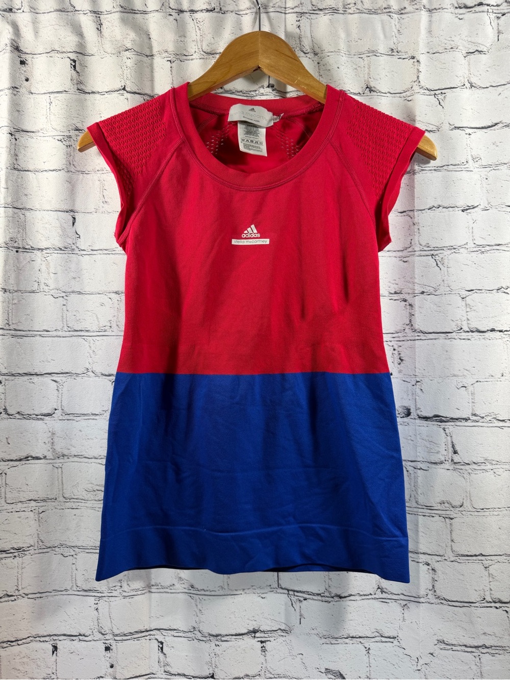 adidas by Stella McCartney Barricade tennis tee